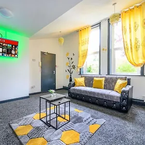 Apartment -f5gh- For Relaxed & Cosy Stay, Free Parking, Wifi, Leeds (West Yorkshire)
